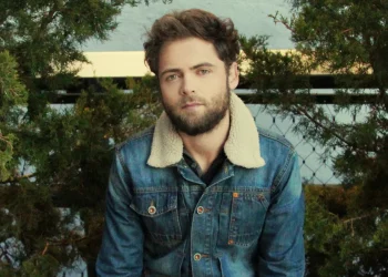Passenger Announces First-Ever India Tour — Live in Delhi, Mumbai & Bengaluru This November!